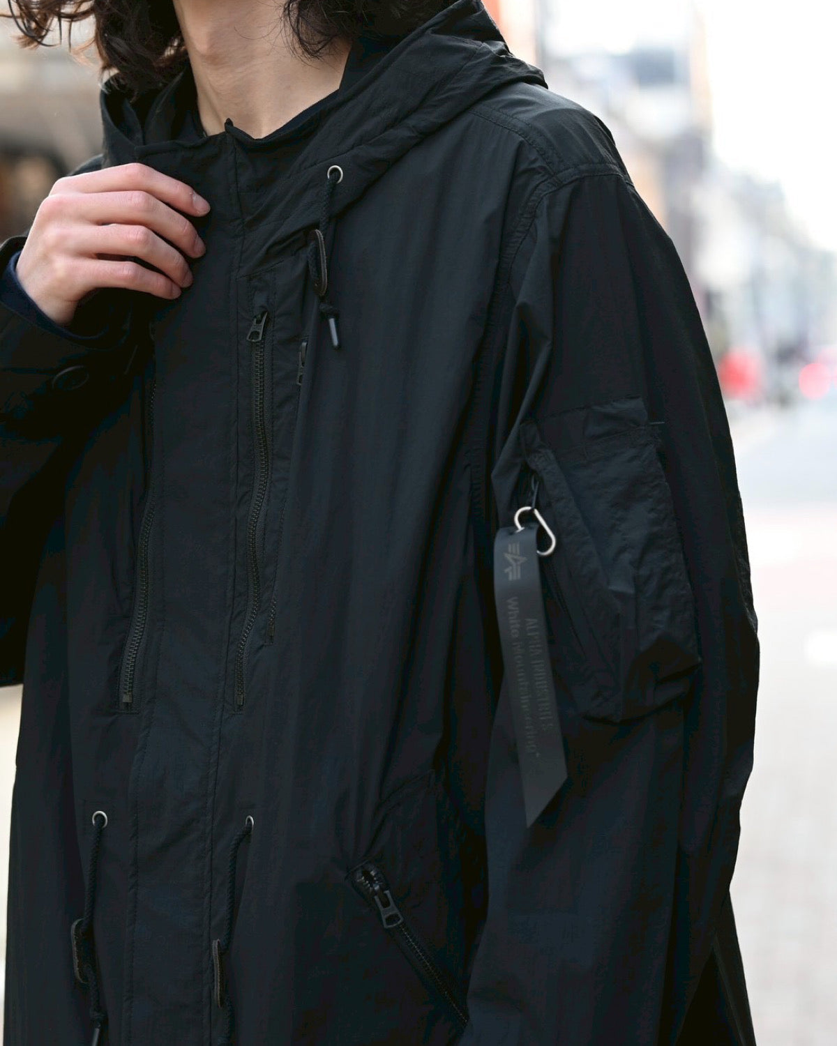 White Mountaineering / WM × ALPHA INDUSTRIES HOODED COAT (WM2671201)