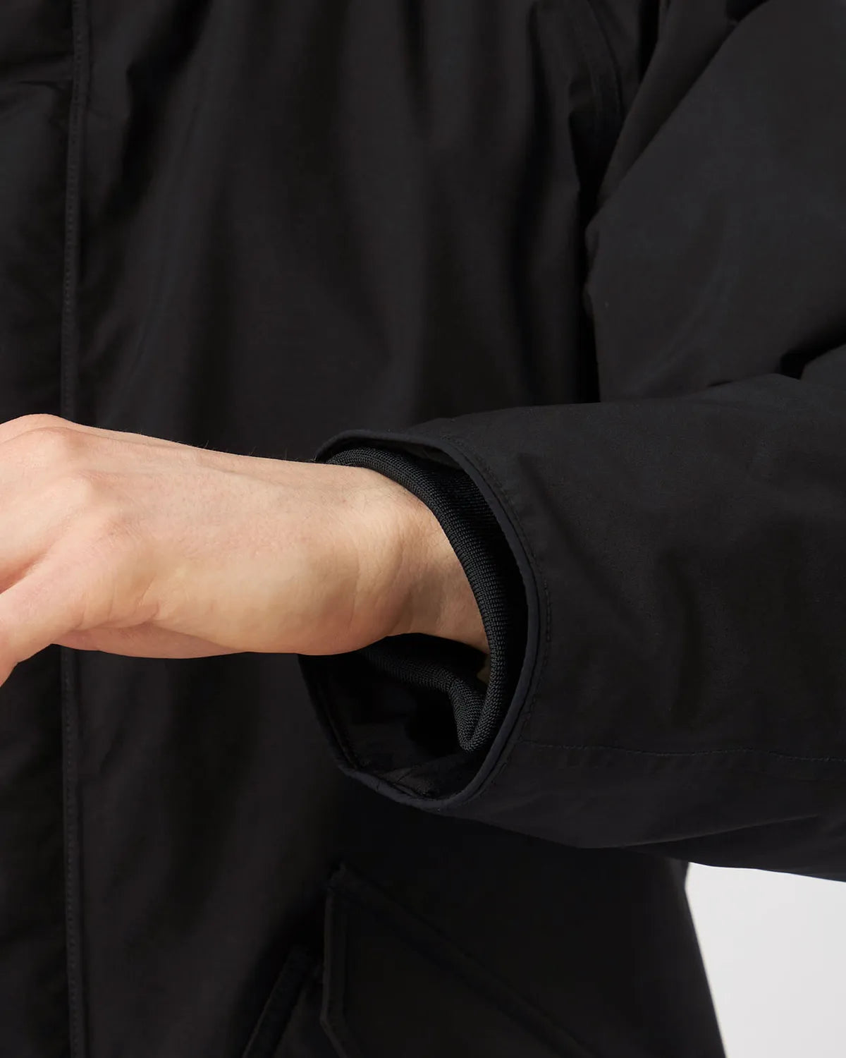 nanamica / GORE-TEX Down Coat (S25FB059)