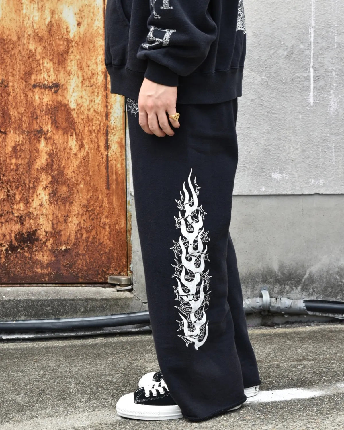 ANTIDOTE BUYERS CLUB / Fade Wash Sweat Pants -Thorns & Flames- (ABCAW25PT01)