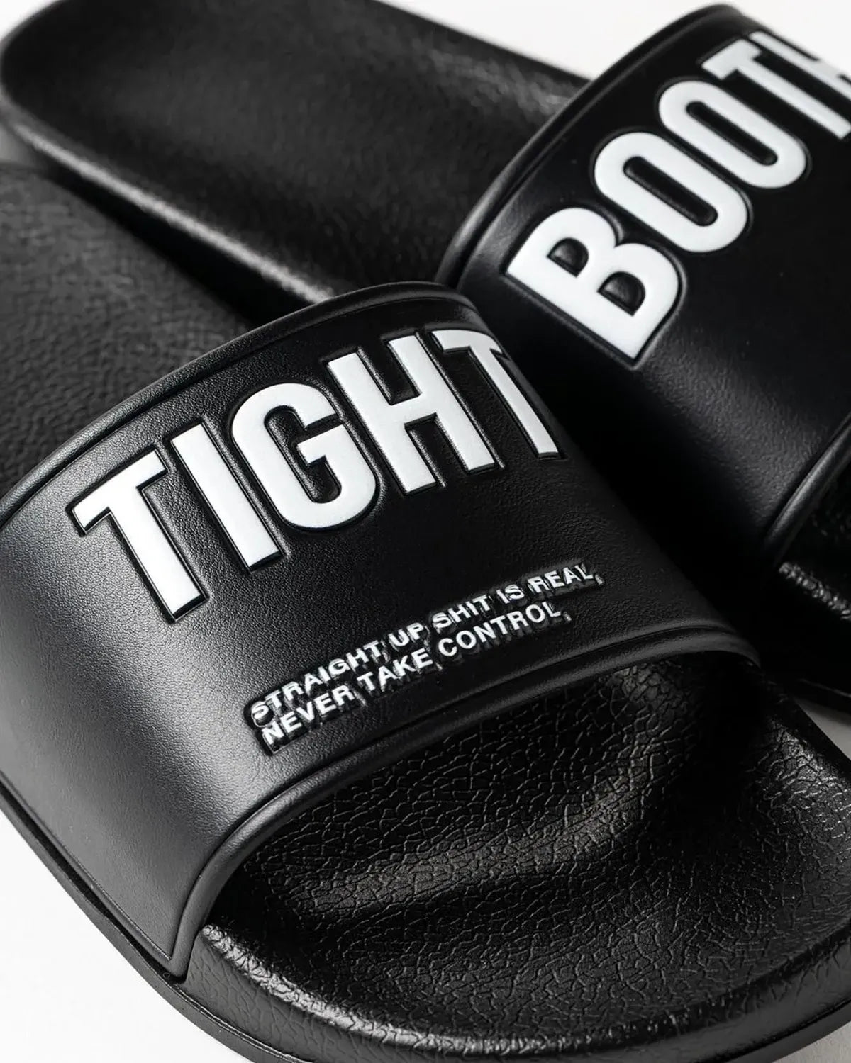 TIGHTBOOTH / BIG LABEL SLIDE SANDAL (SU26-A09)
