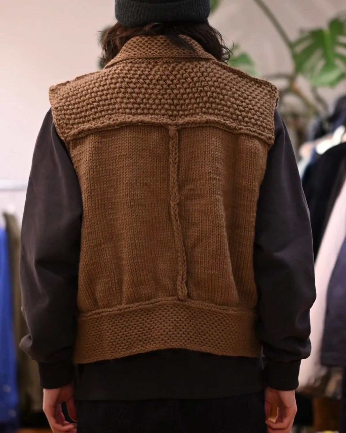 refomed / GRANNY KNIT VEST (REKN-012)