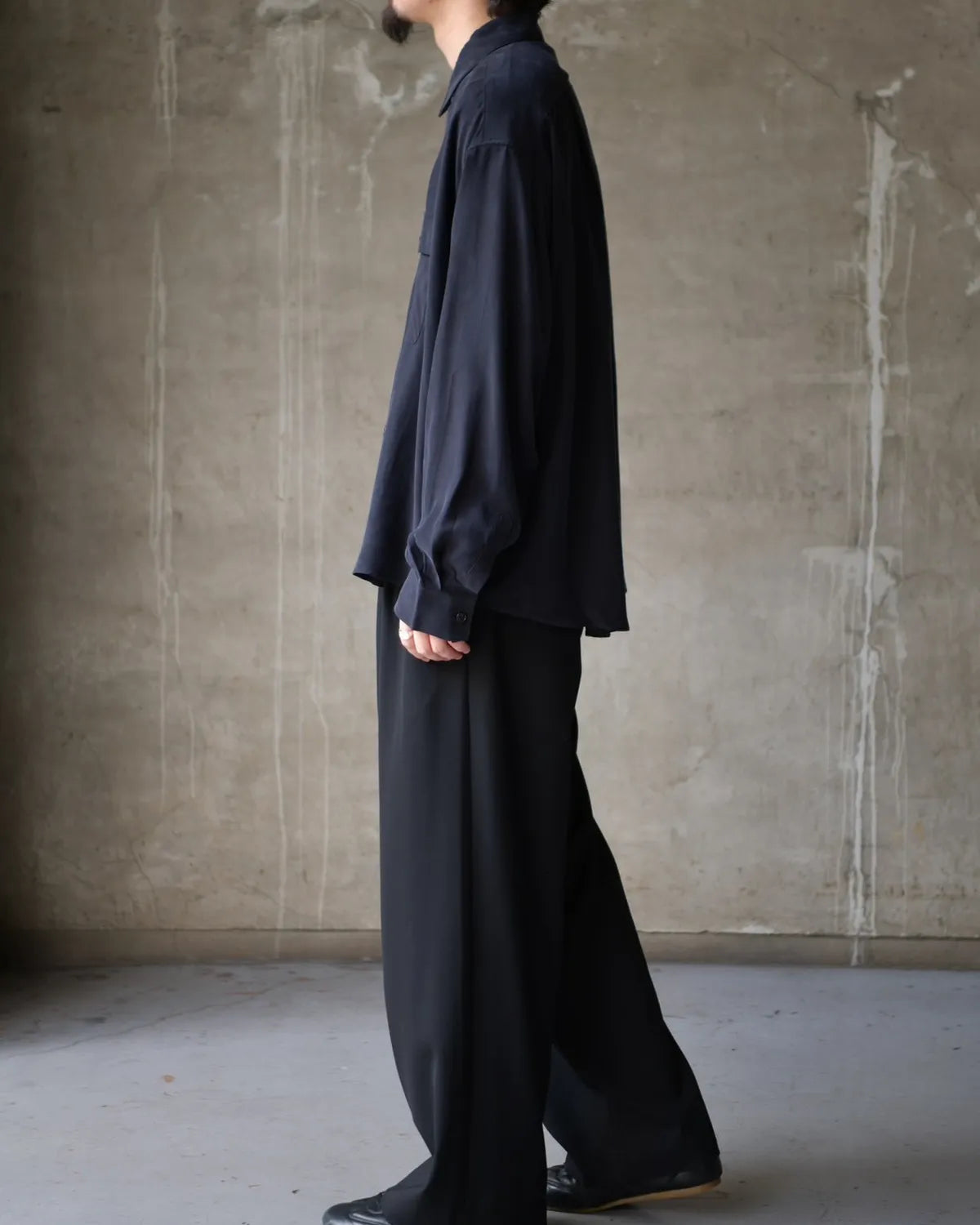 ISSUETHINGS / SHIRT (26a/105-c-00)