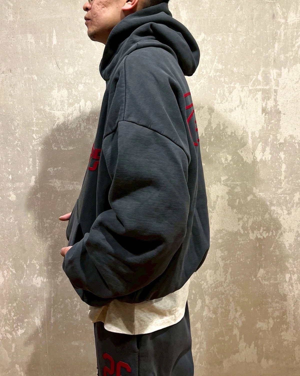 ESSENTIALS / Heavy Fleece 90s Hoodie (192HO256561F)