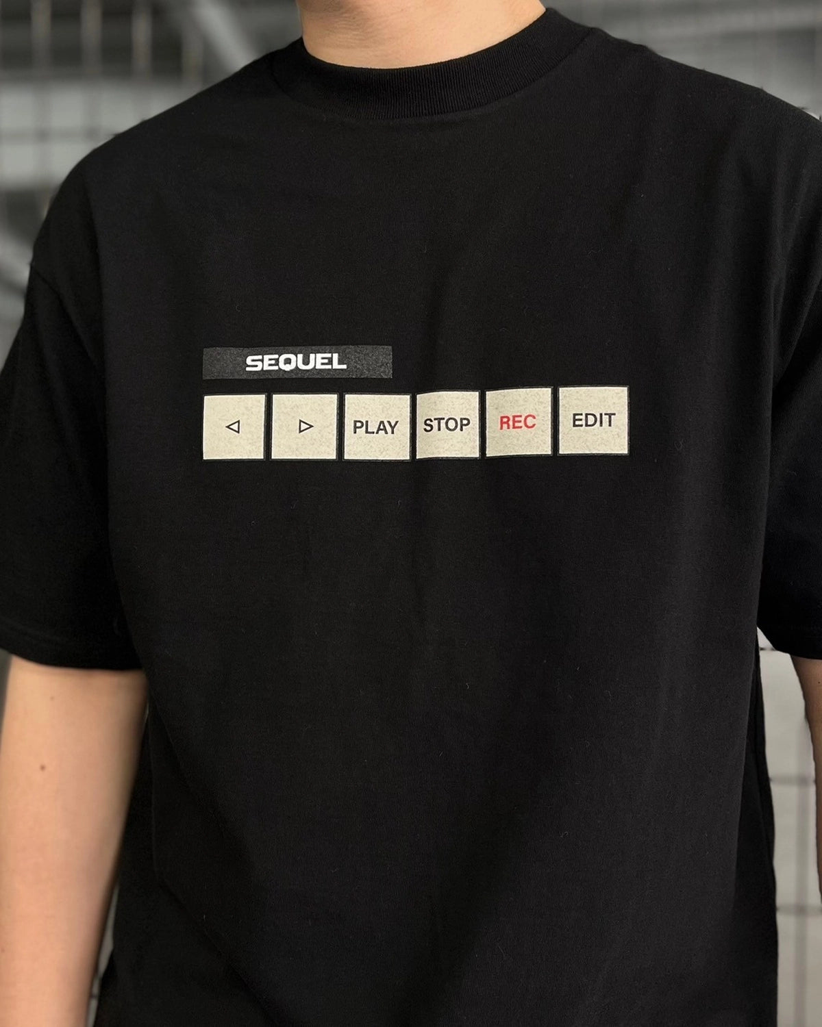 SEQUEL / T-SHIRT (SQ-24AW-ST-08)