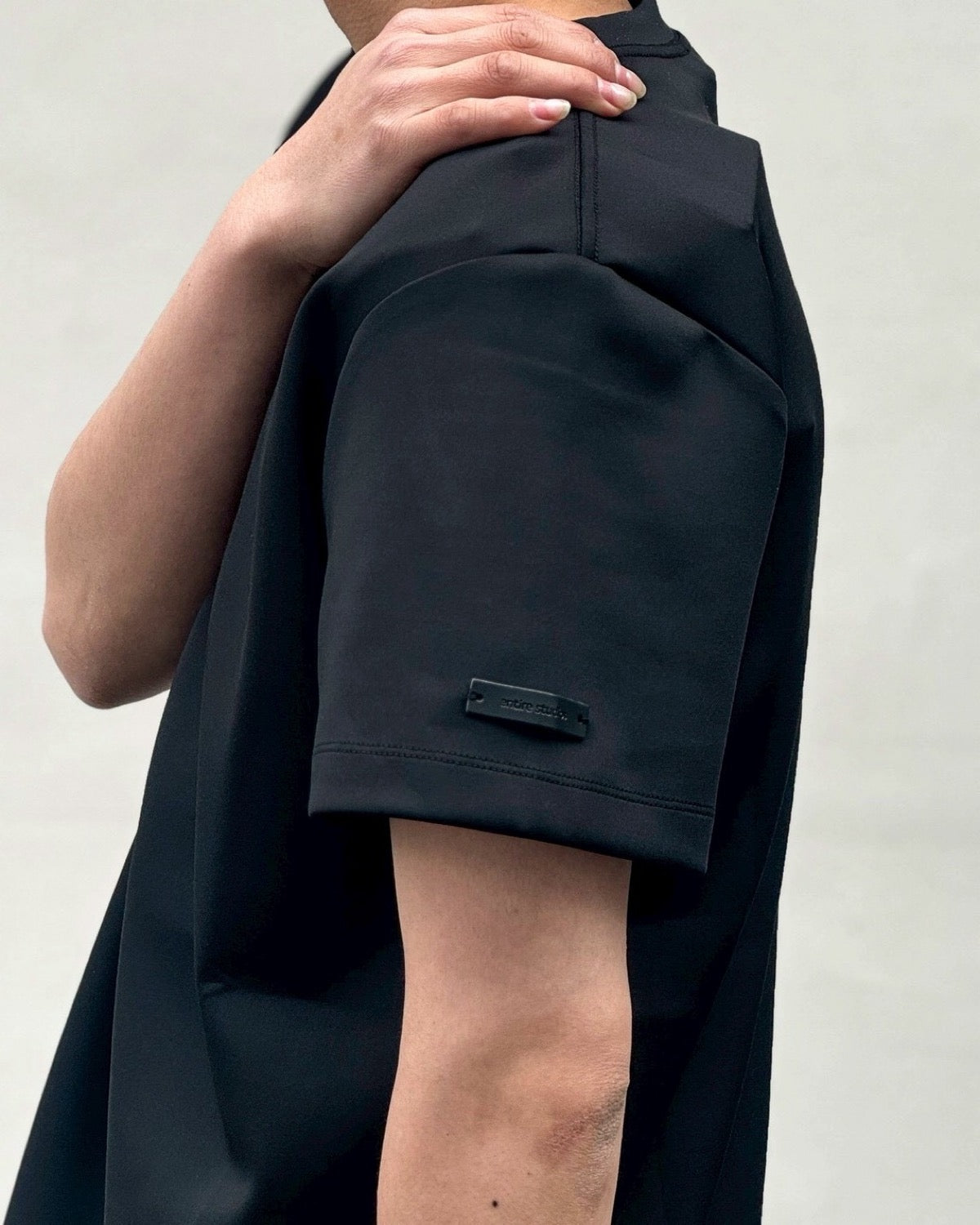 entire studios / Scuba Tee (ESSS26TT01139)