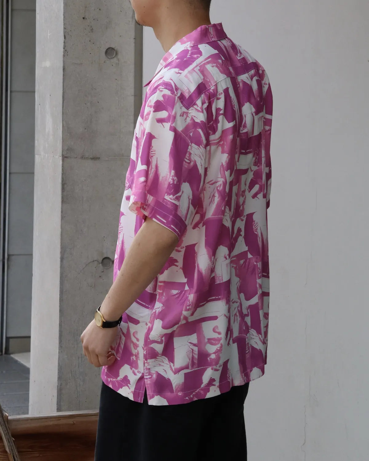 vowels / PRINTED STILL SHIRT (VO-26SS-SH025)