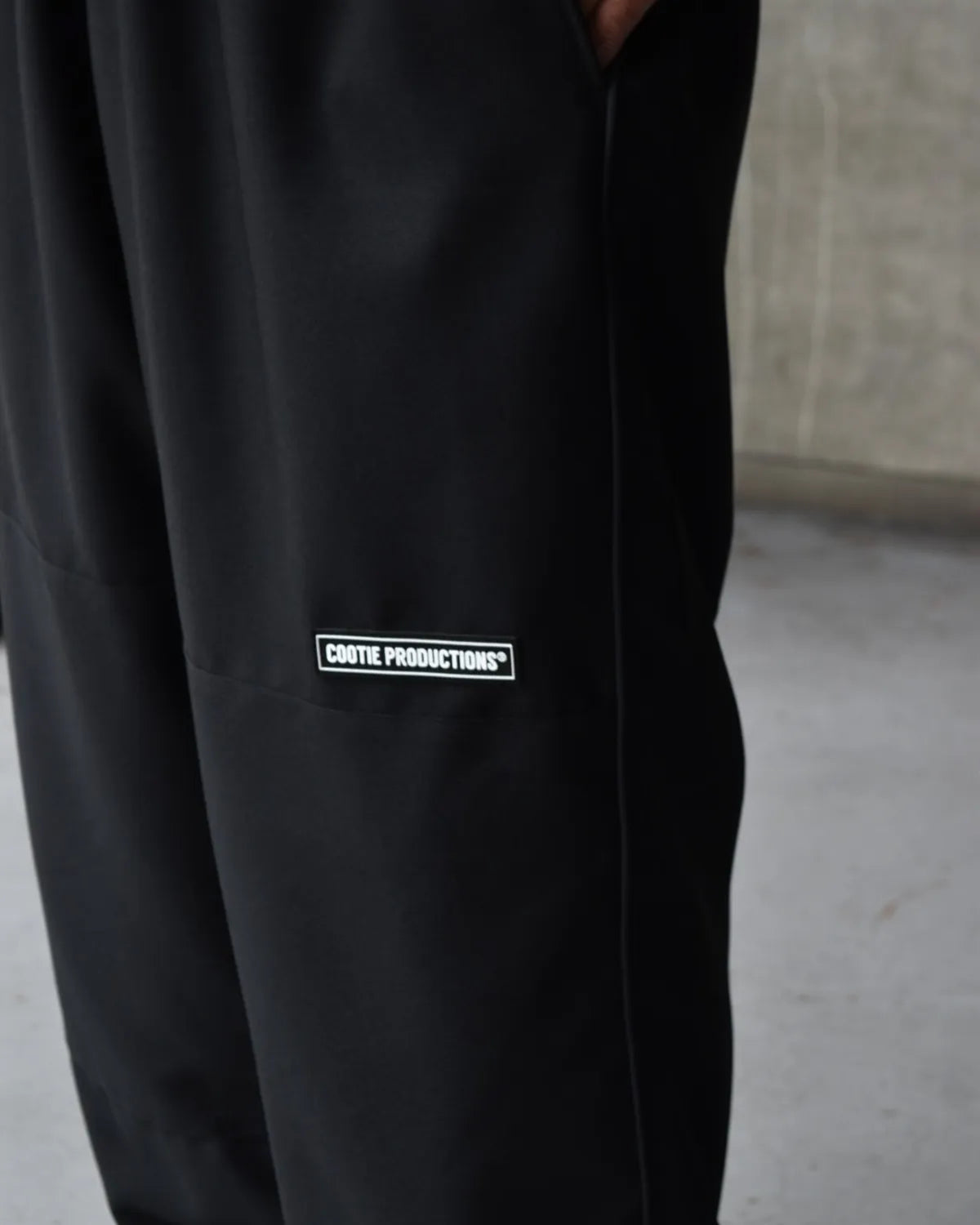 COOTIE PRODUCTIONS® / Polyester Twill Wide Training Pants (CTE-25A105)