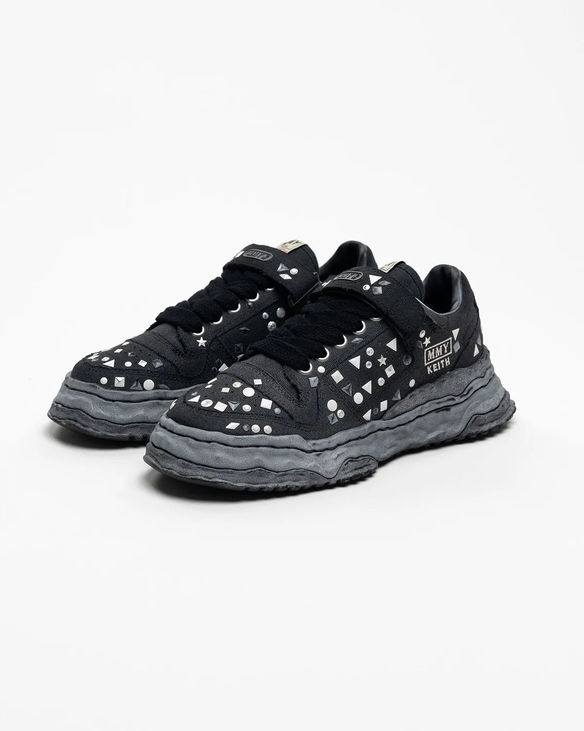 Maison MIHARA YASUHIRO / "KEITH" OG Sole Embellished Canvas Low-top Sneaker (A16FW713)