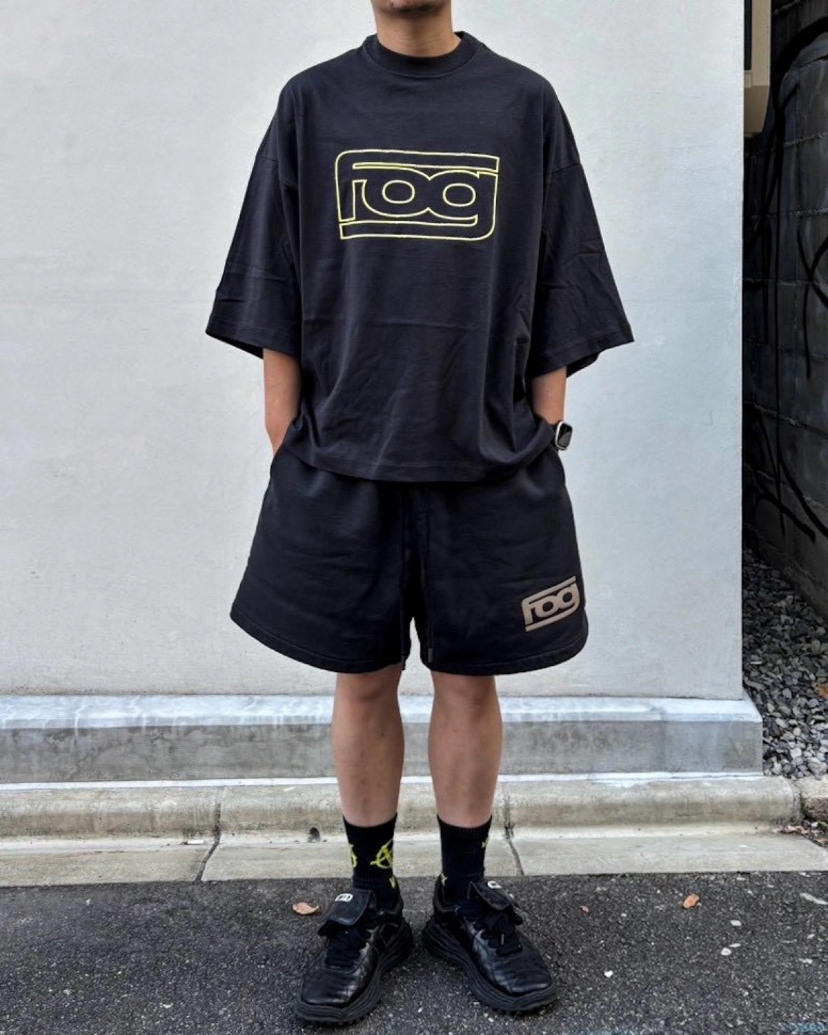 ESSENTIALS / MERCH TEE (RW01763-0314)