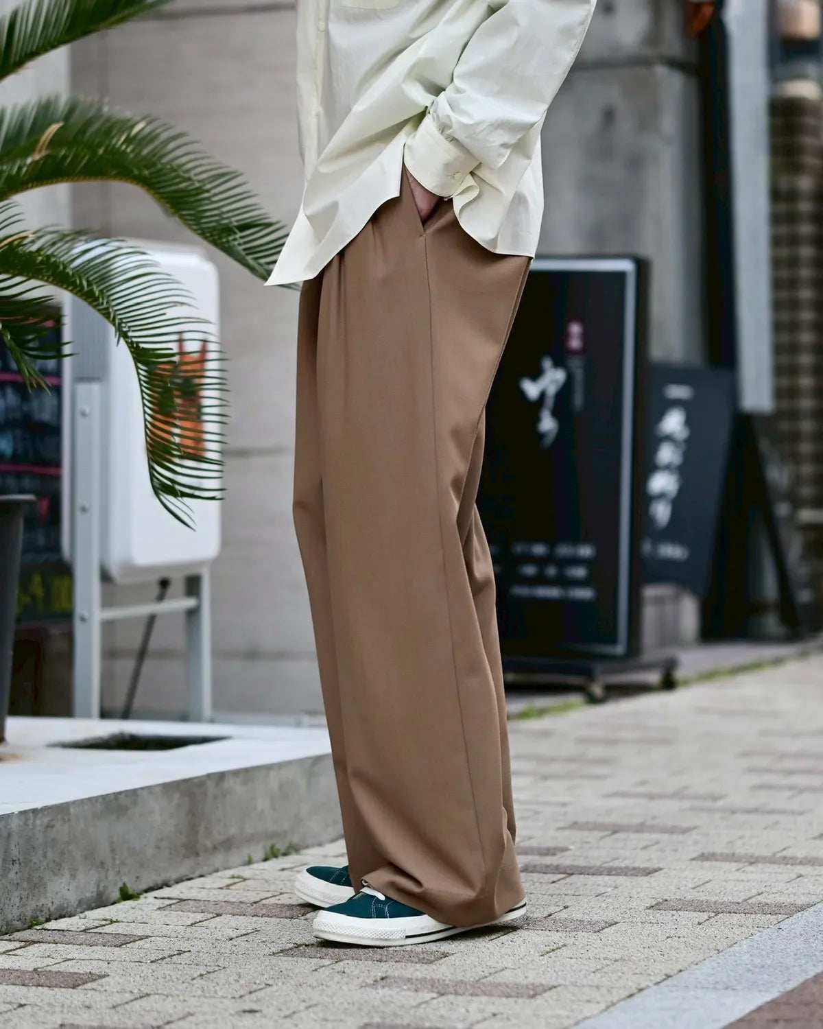 MARKAWARE / Survival Cloth® Tropical Triple Pleated Wide Trousers (A26A03PT02C)