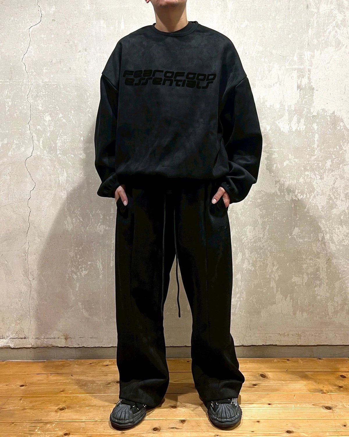 ESSENTIALS / Modern Crewneck Sweatshirt (192HO256731F)