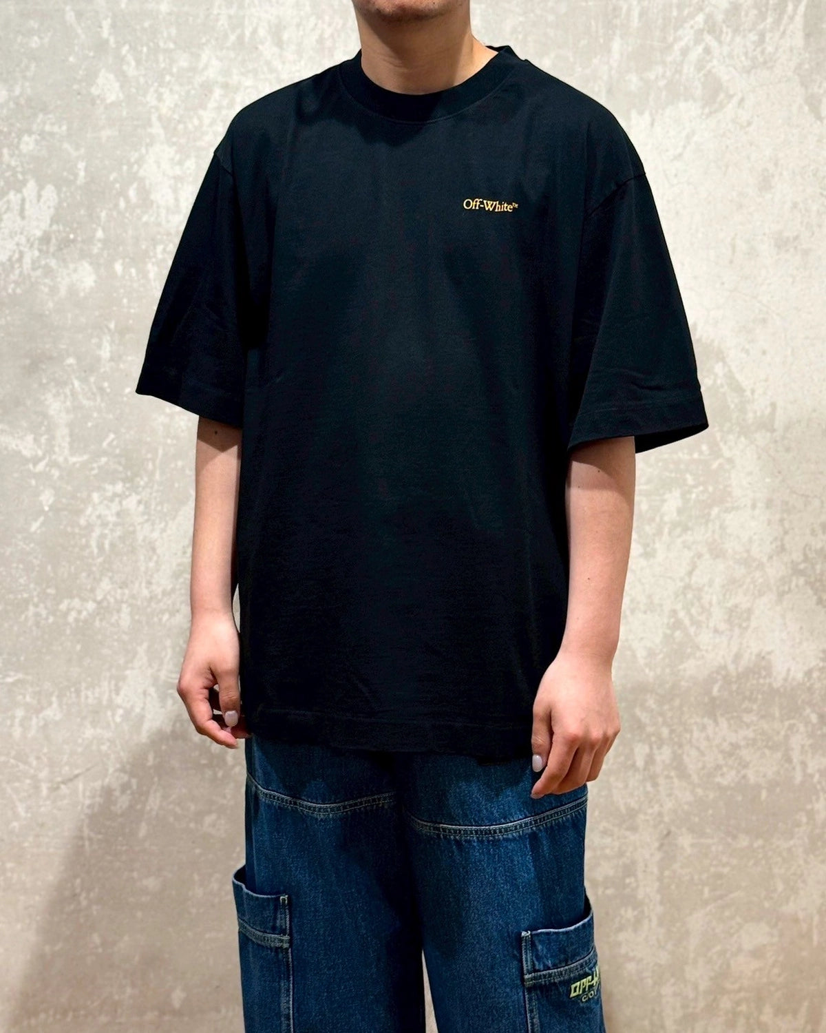 Off-White™ / TAPE ARROW SKATE S/S TEE (OMAS25-RTW0058)