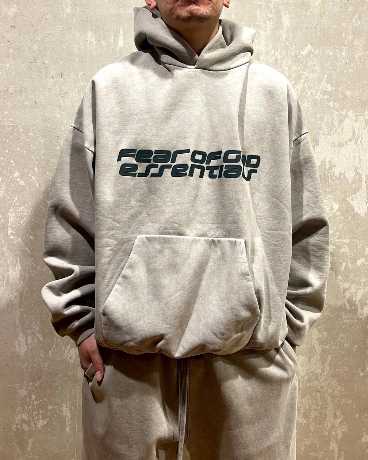 ESSENTIALS / Heavy Fleece 90s Hoodie (192HO256561F)
