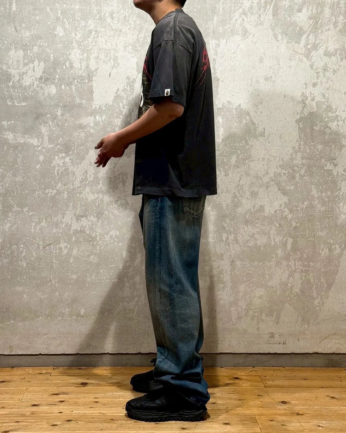 ©︎SAINT Mxxxxxx × A BATHING APE® / BEPA_SS TEE_SAINT BAPE (SM-HR1-0000-C37)