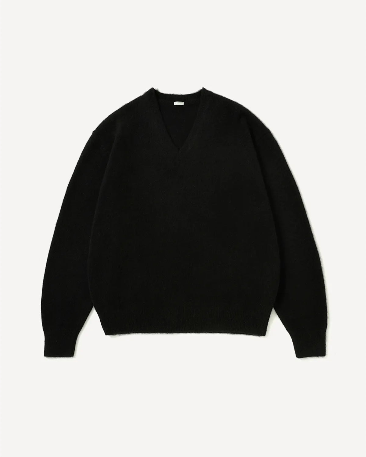 A.PRESSE の Brushed Cashmere Middle Gauge V Neck Sweater (26AAP-03-11)