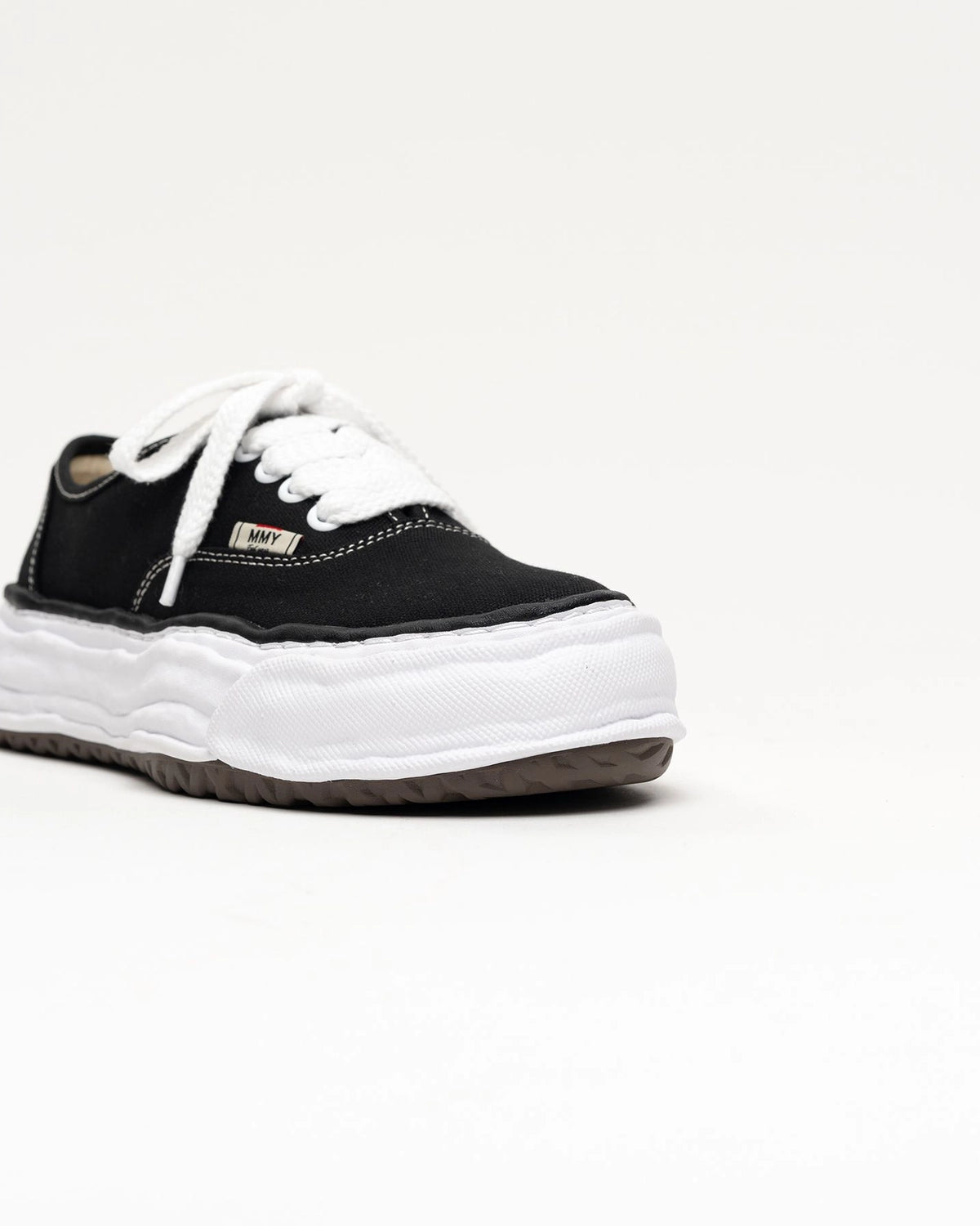 Maison MIHARA YASUHIRO / "BAKER 26" OG Sole Canvas Low-top Sneaker (A16FW704)
