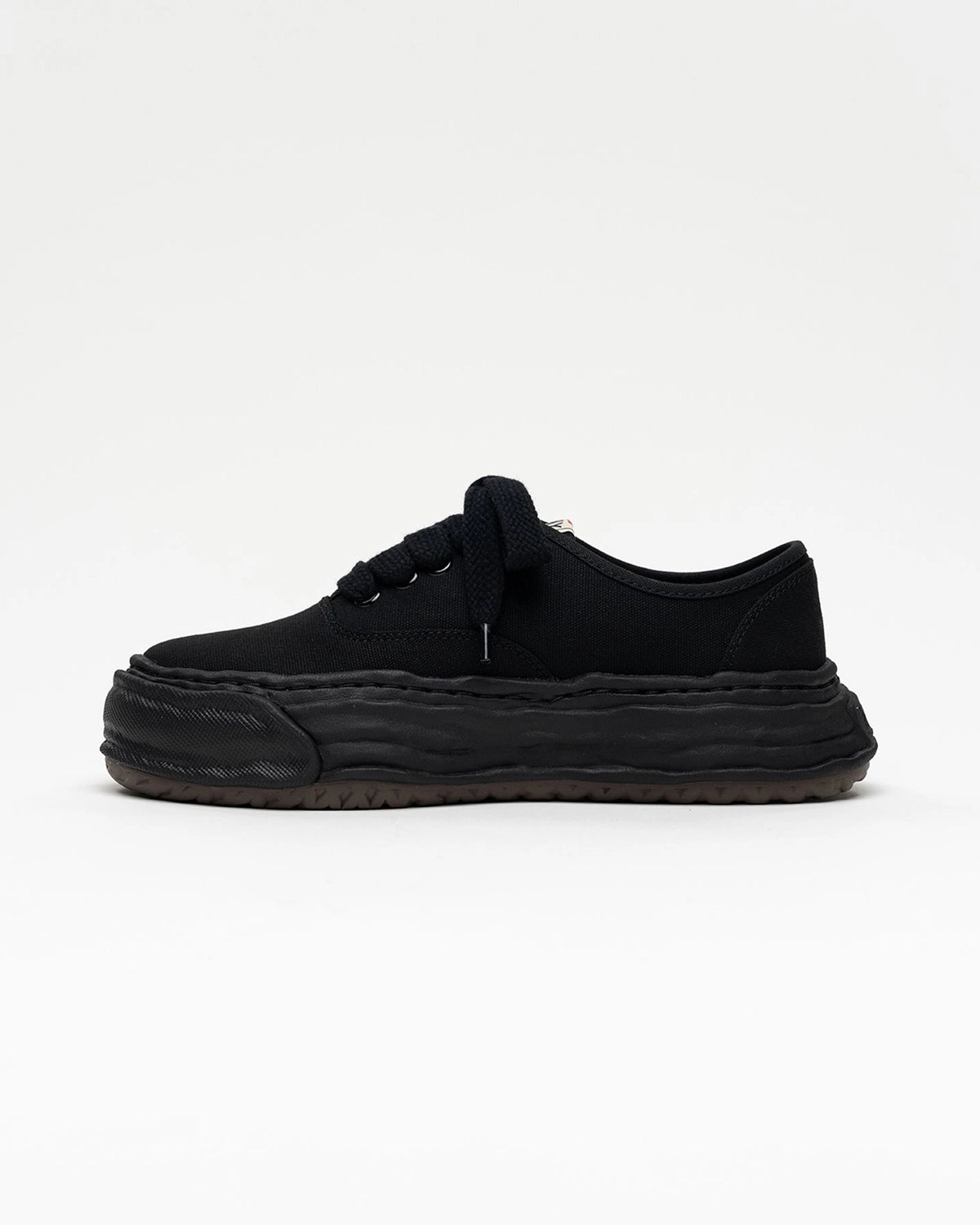 Maison MIHARA YASUHIRO / "BAKER 26" OG Sole Canvas Low-top Sneaker (A16FW704)