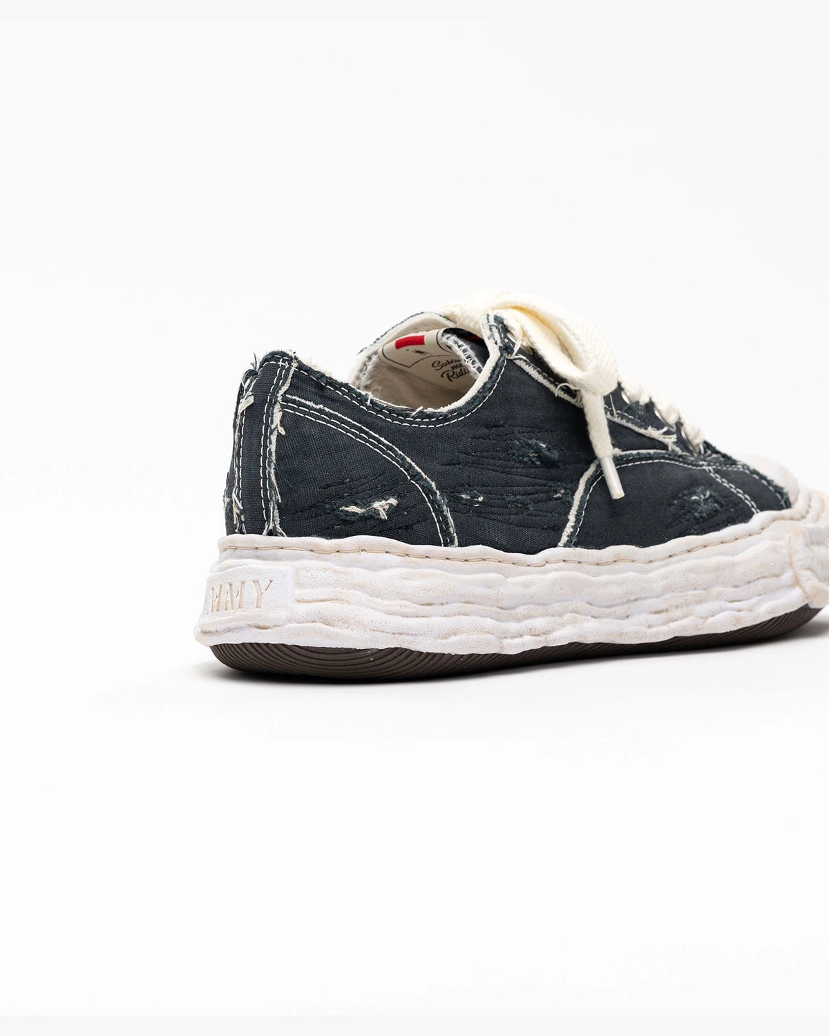 Maison MIHARA YASUHIRO / "PETERSON23" OG Sole Ripped Overdye Canvas Low-top Sneaker (A16FW723)