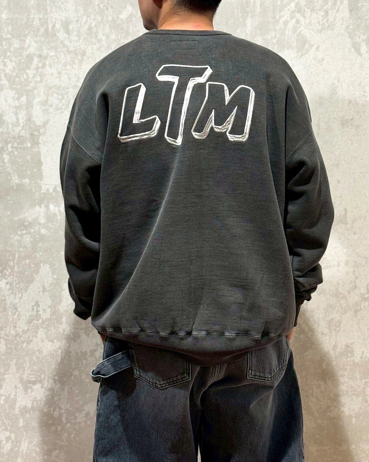 LASTMAN / EMBROIDERED CREW NECK "LTM" (252LM-CT13)