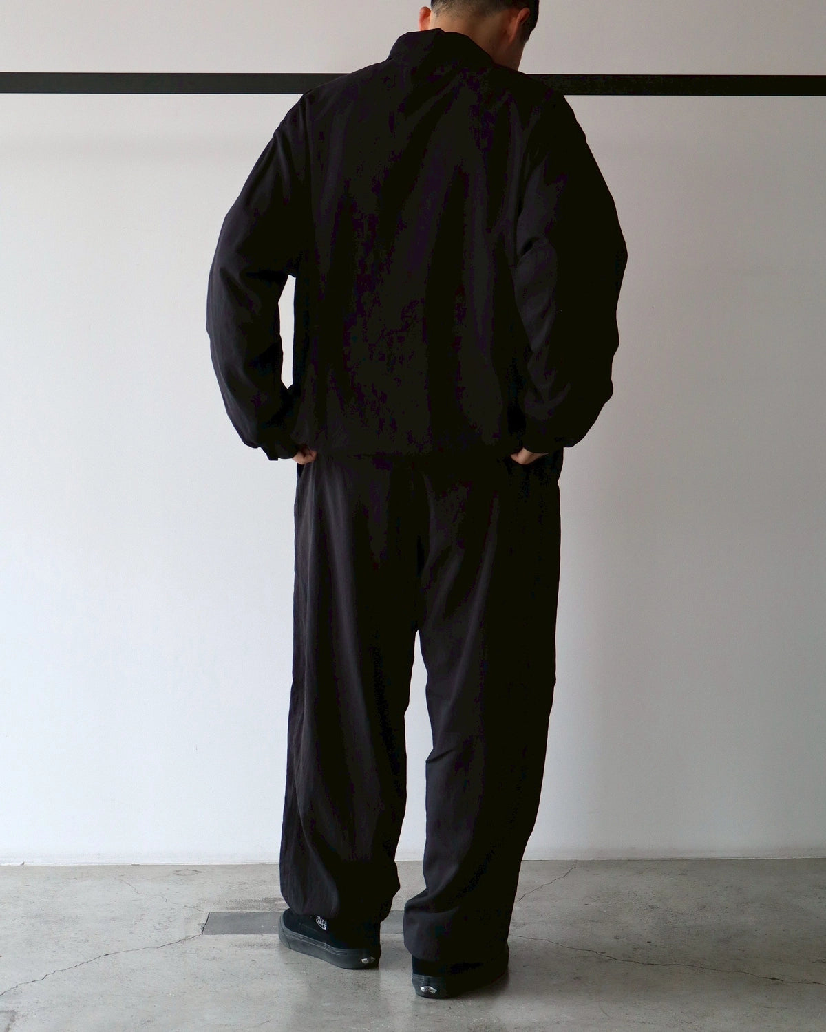 COMOLI / シルク製品染 ブルゾン (B01-01026)