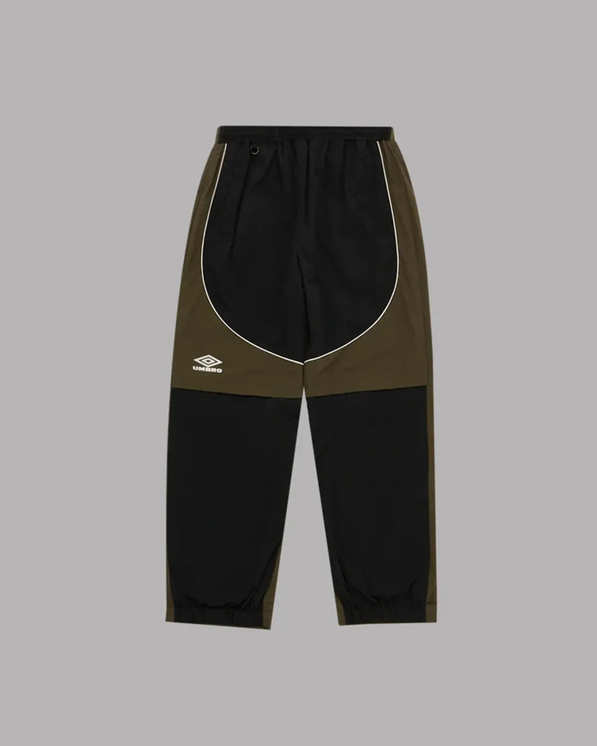 ALWAYS OUT OF STOCK の UMBRO SHELL PANTS (HA-226206109)