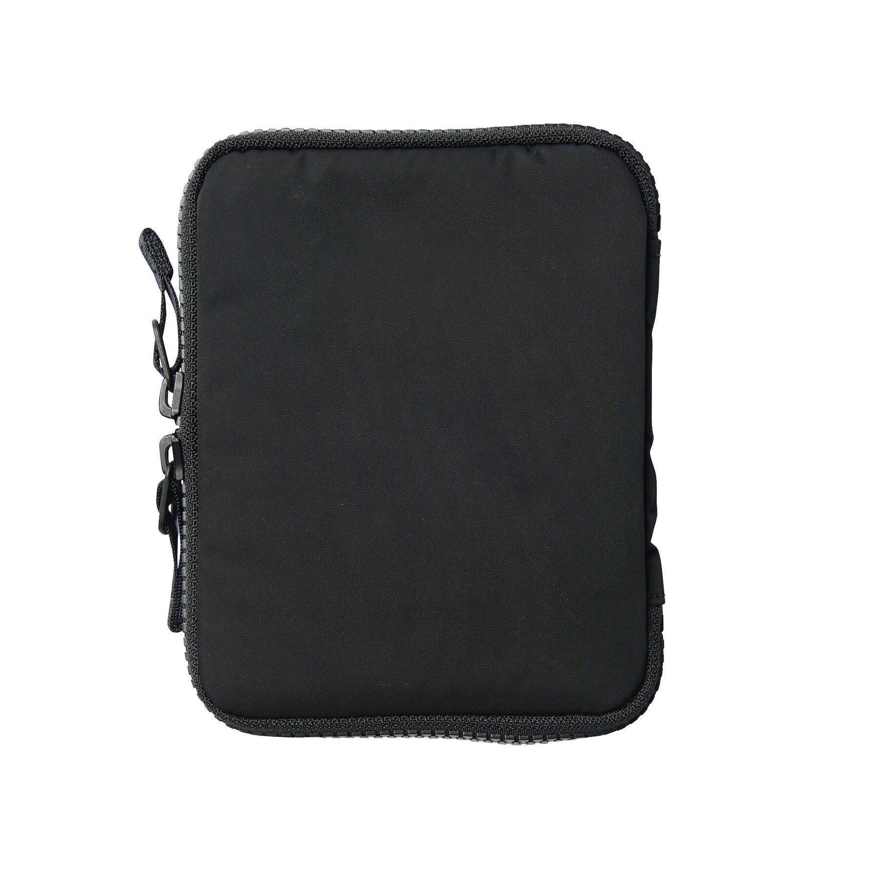 RAMIDUS / “BLACK BEAUTY” PASSPORT CASE