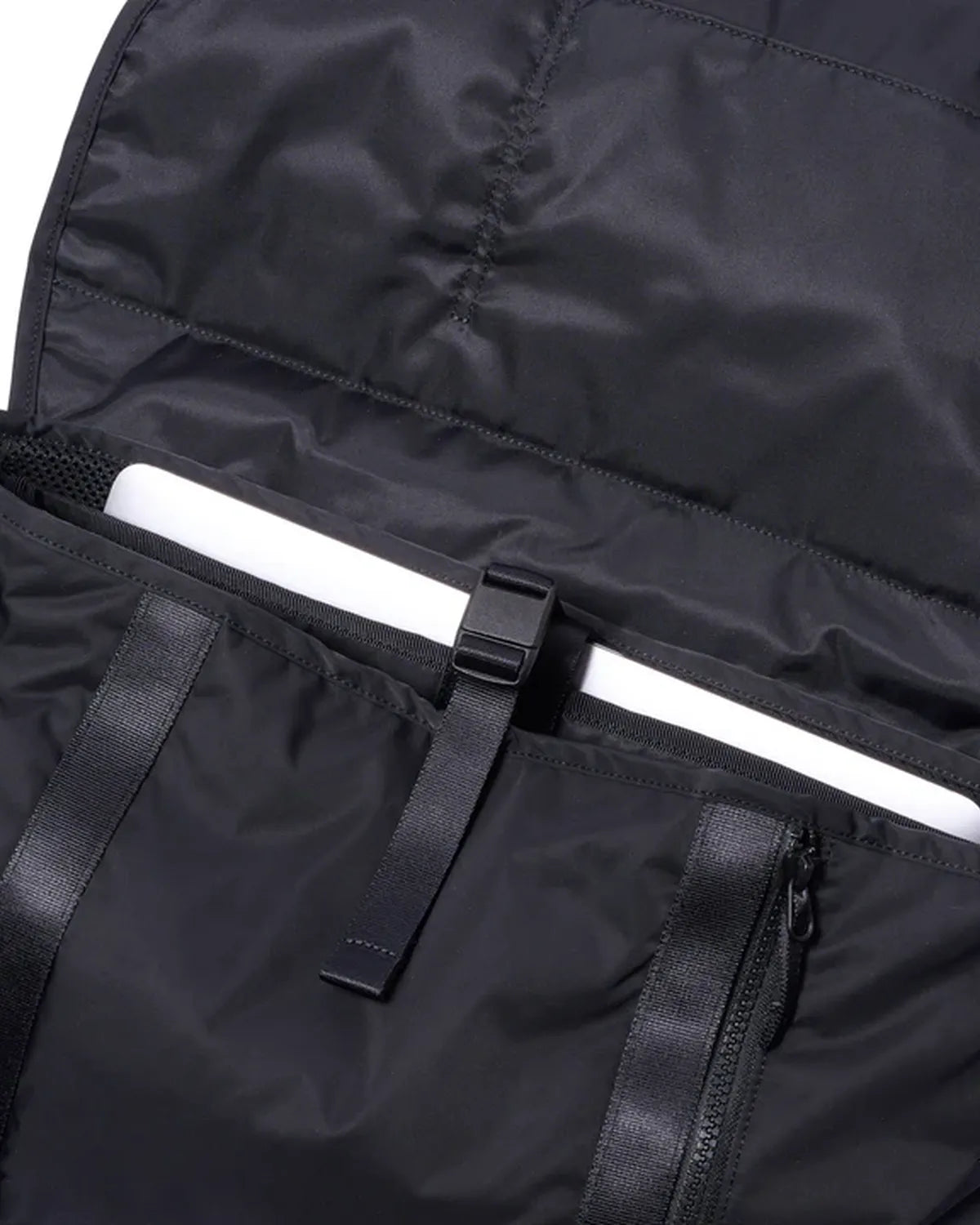 RAMIDUS / "BLACK BEAUTY" MESSENGER BAG (B011096)