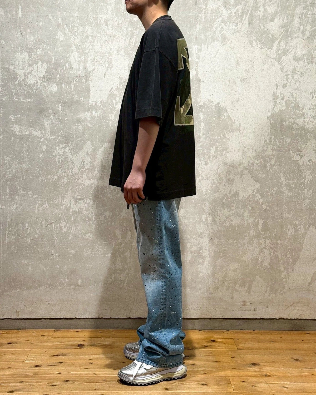 Off-White™ / MARTYRDOM ARROW SKATE S/S TEE (OMAS25-RTW0069)