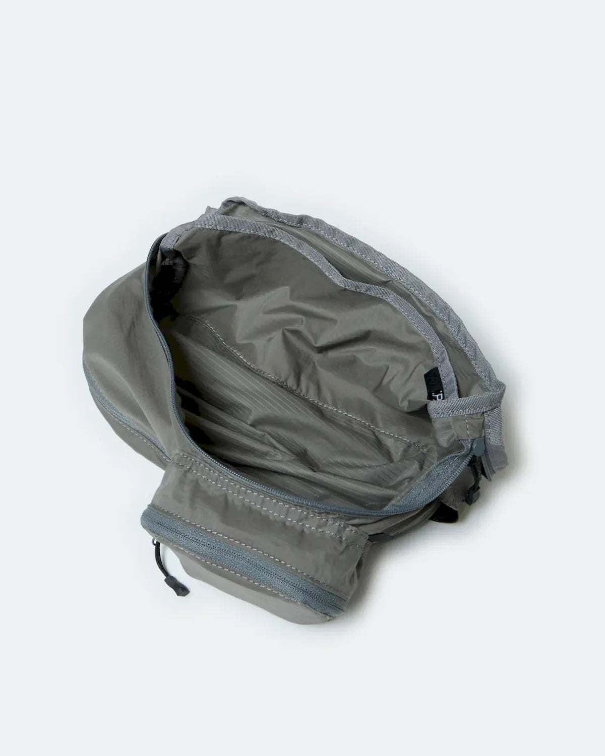 DAIWA PIER39 / TECH TRAVEL EXPAND FANNY BAG (BB-34025)