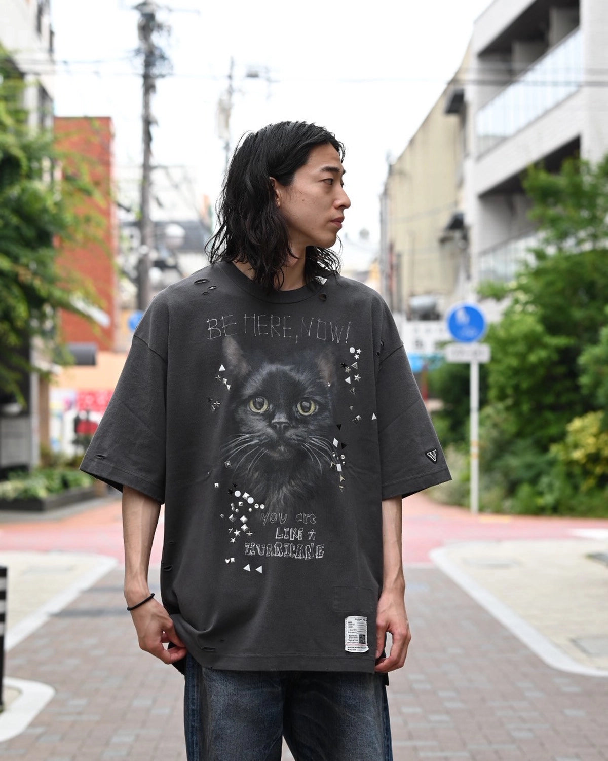 Maison MIHARA YASUHIRO / Cat Printed Embellished Distressed T-shirt (J15TS752)