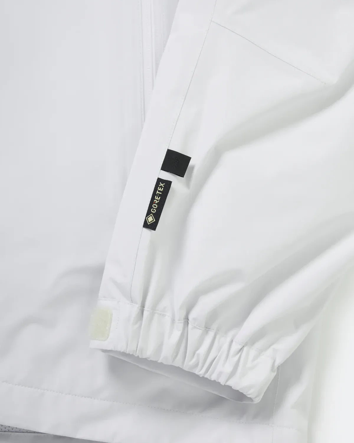 DAIWA PIER39 / GORE-TEX TECH MIL SHELL JACKET (BJ-10025W)
