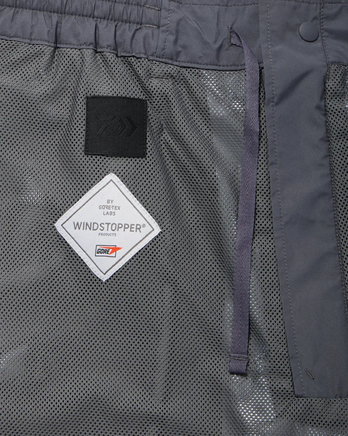 DAIWA PIER39 / WINDSTOPPER®︎ FLIGHT MIL SHORTS (BP-10026)