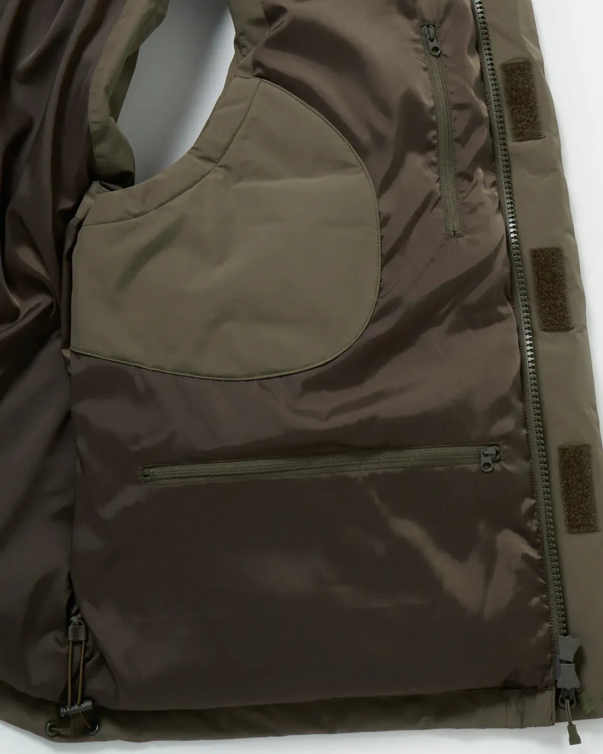 DAIWA PIER39 / WINDSTOPPER® FIELD DOWN VEST (BW-18025W)