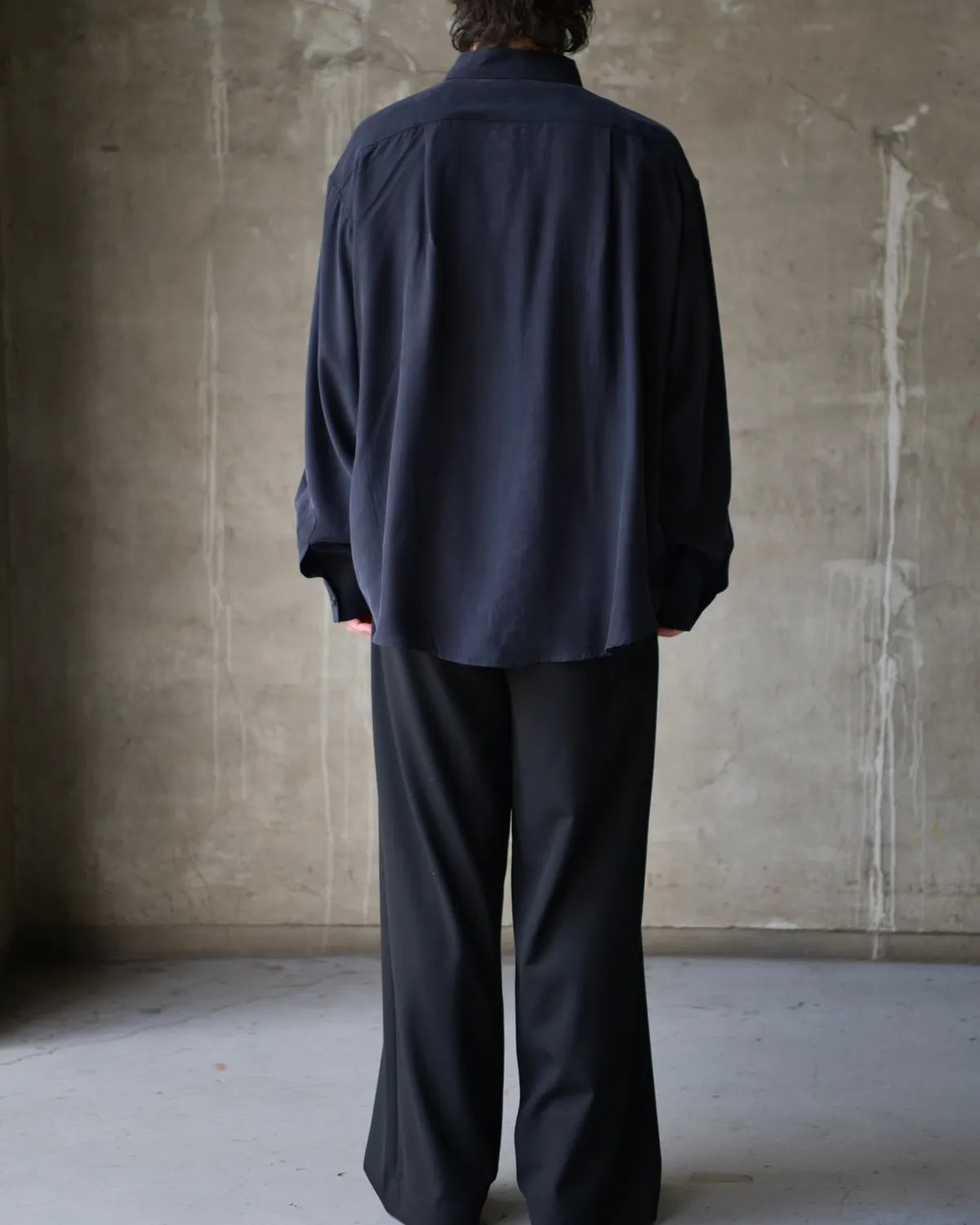 ISSUETHINGS / SHIRT (26a/105-c-00)