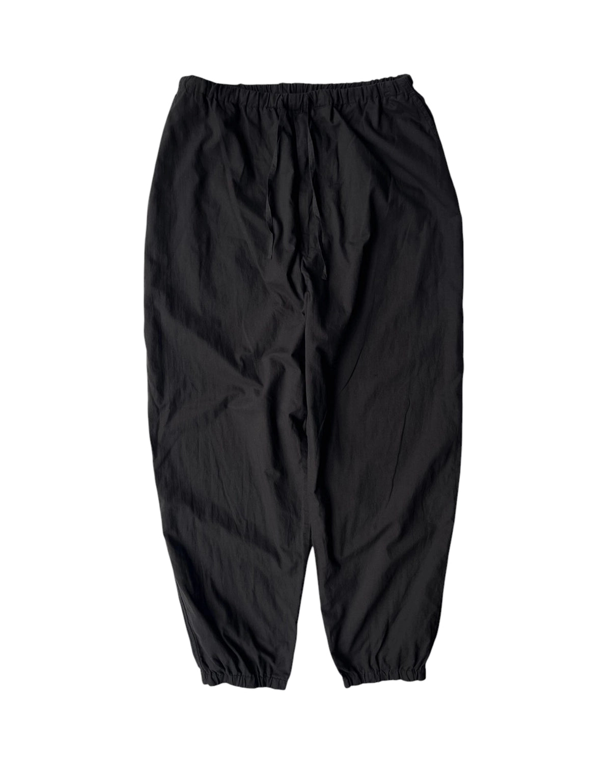 COMOLI の KHADIコットン ドローストリングパンツ (B01-03015)