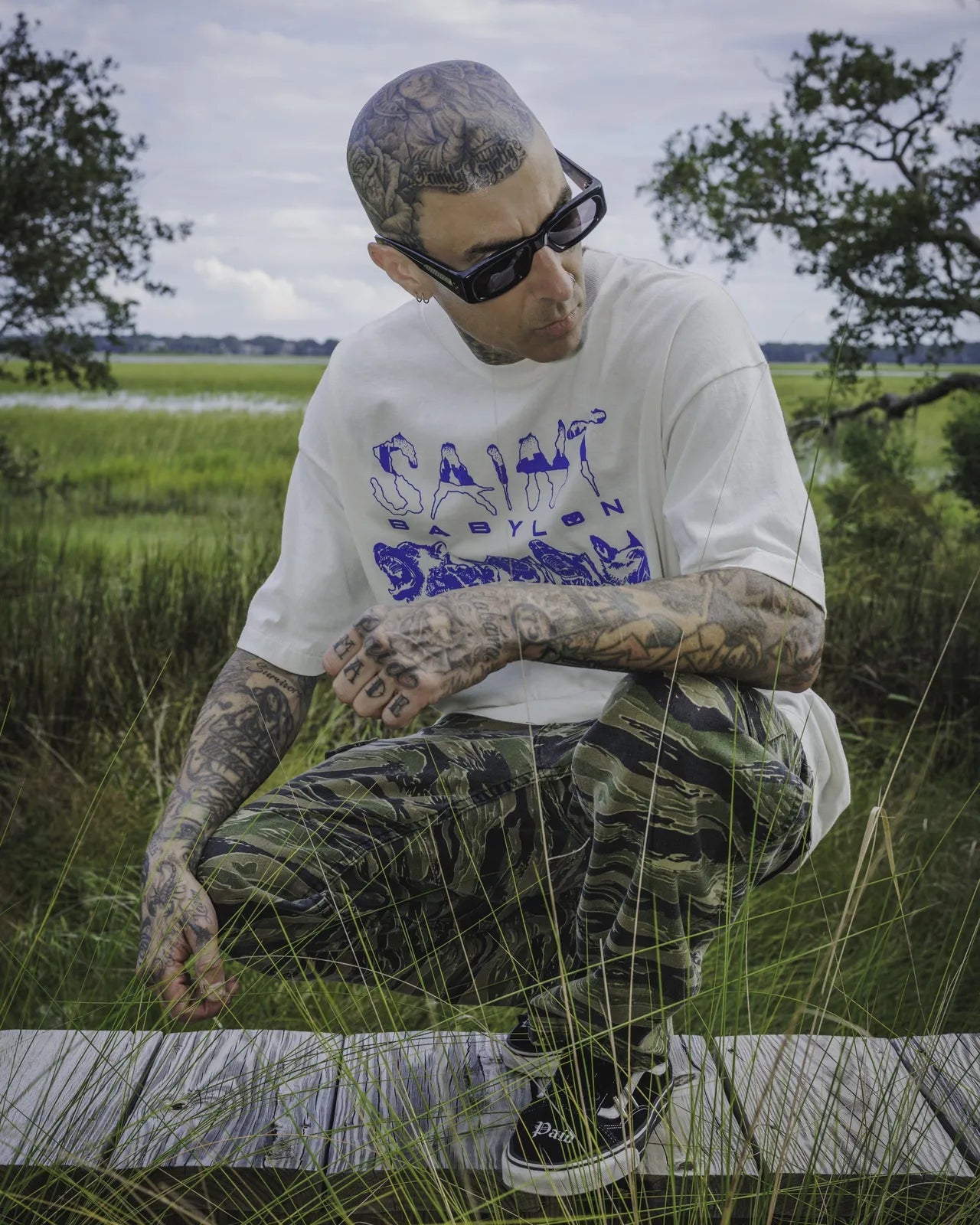 ©︎SAINT Mxxxxxx × BABYLON / BBLN_SS TEE_SAINT BABYLON (SM-HR1-0000-C48)