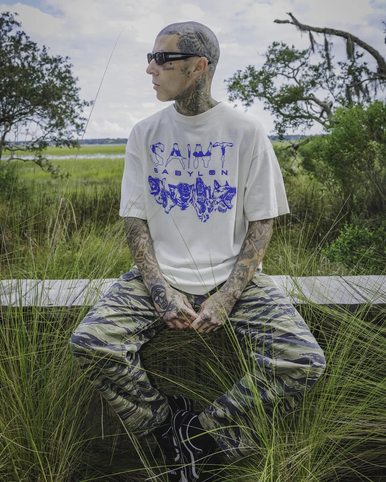 ©︎SAINT Mxxxxxx × BABYLON / BBLN_SS TEE_SAINT BABYLON (SM-HR1-0000-C48)