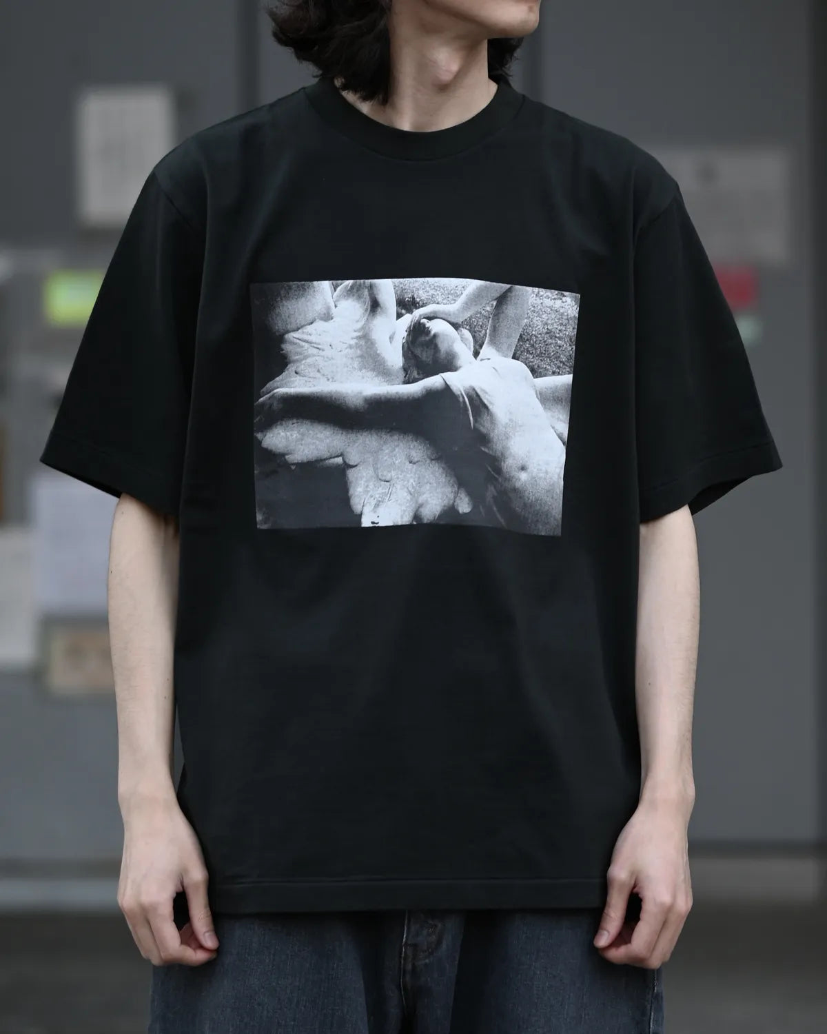 blurhmsROOTSTOCK / JD LOVE WILL TEAR US APART Photo STANDARD (bROOTS25S33S26JD006)