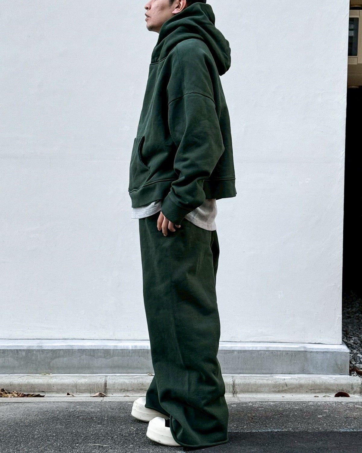 entire studios / Heavy Hood (ESSS26HO04012)