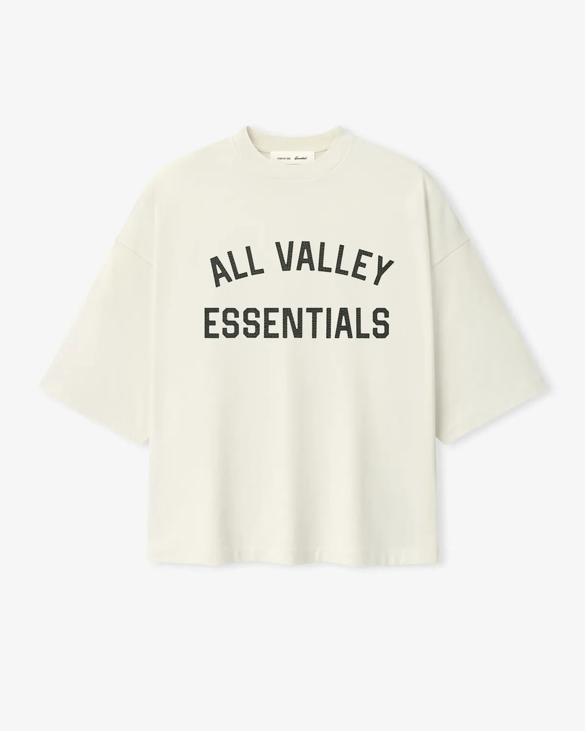 ESSENTIALS の Merch Tee Boxy Fit (RW00268-0034)