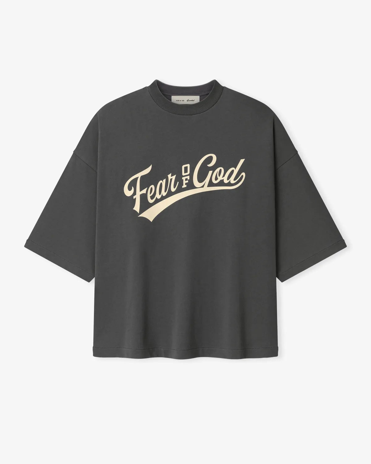ESSENTIALS（エッセンシャルズ）/ Merch Tee Boxy Fit | 公式通販