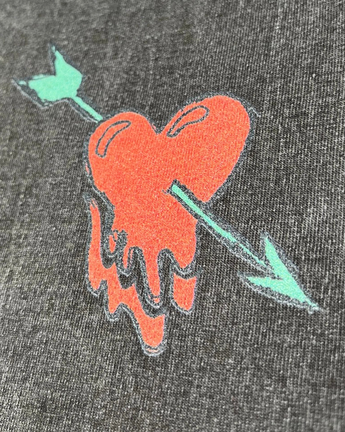 Emotionaly Unavailable  / EU SAVAGE SS TEE (EU-HR8-0000-050)