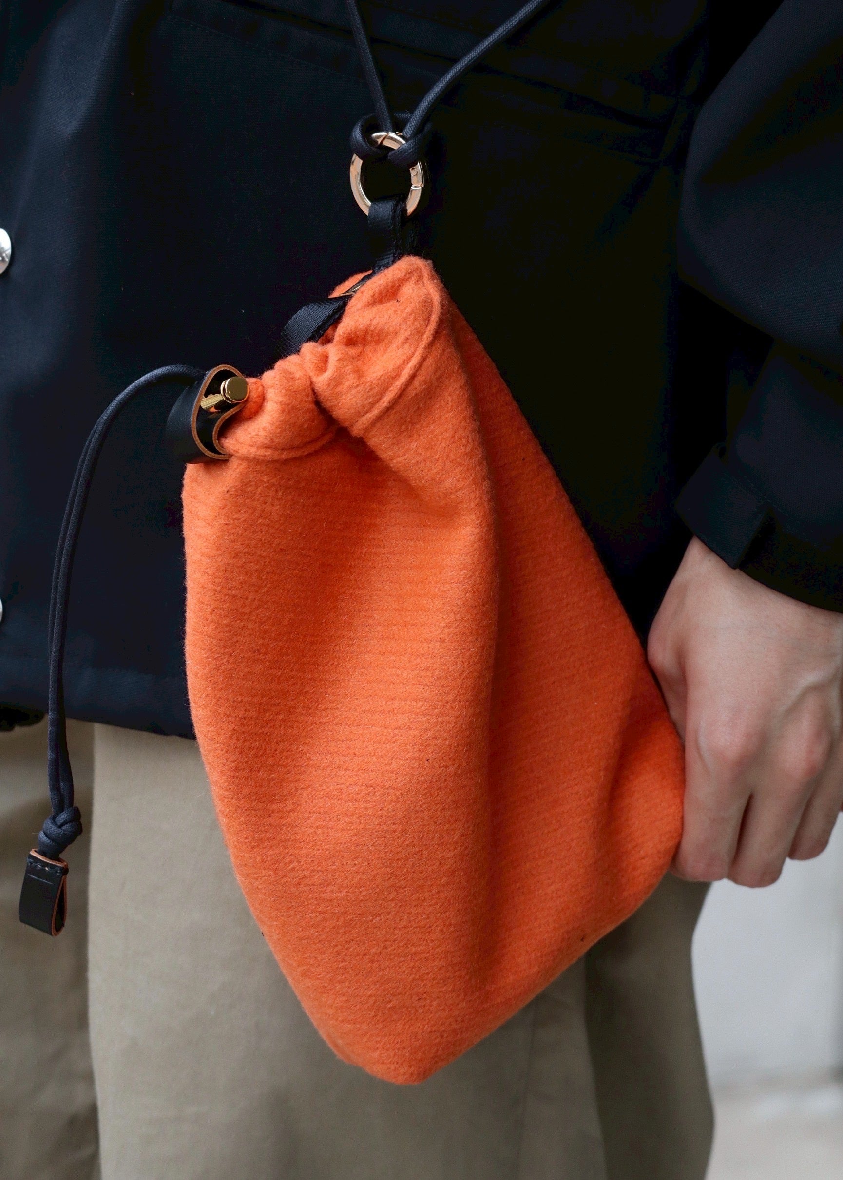 texnh / DRAWSTRING POUCH M / WOOL (B13-01125)