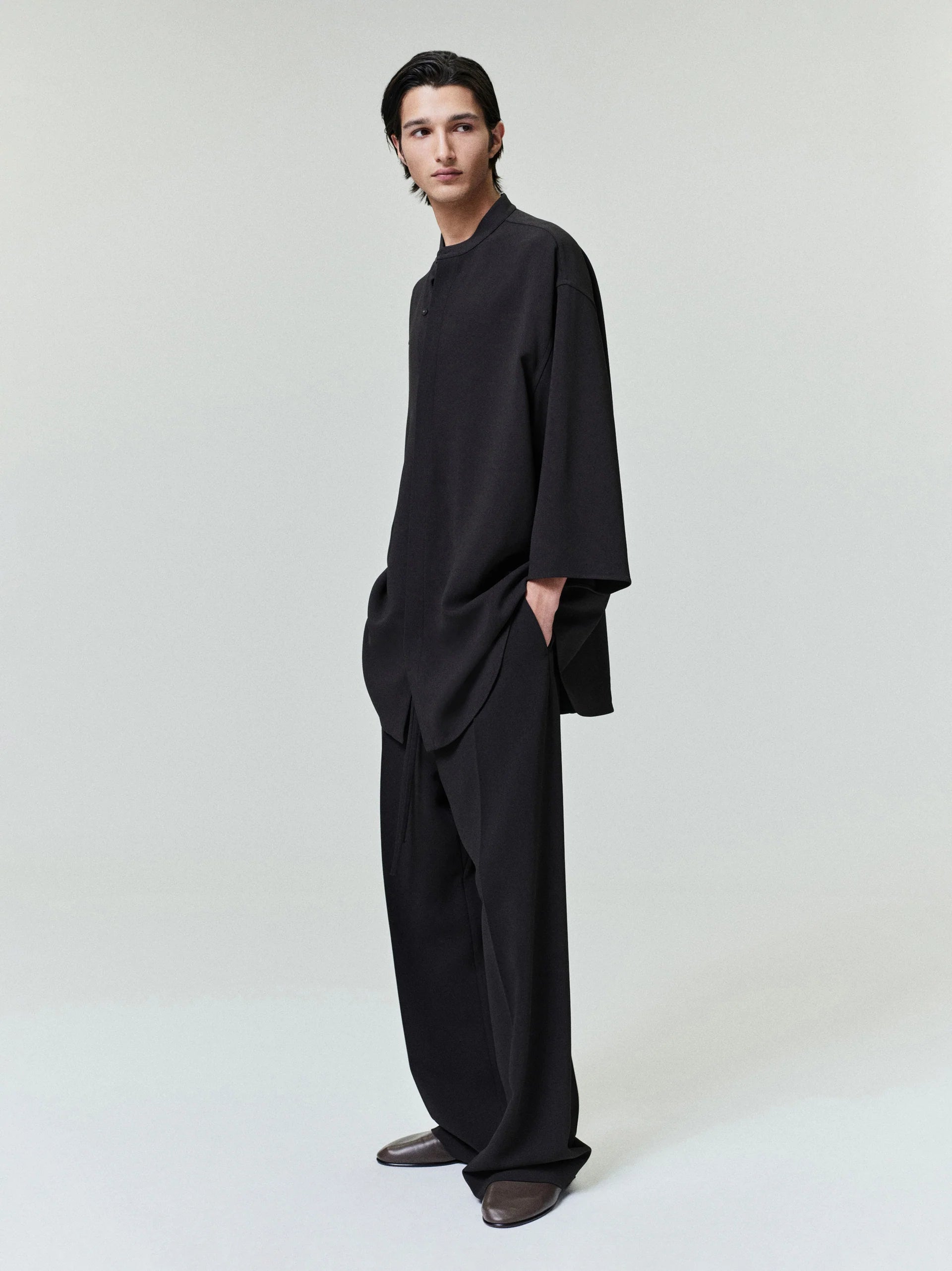 FEAR OF GOD / MANDARIN RELAXED SHIRT SS (FG9M60-606OXF)