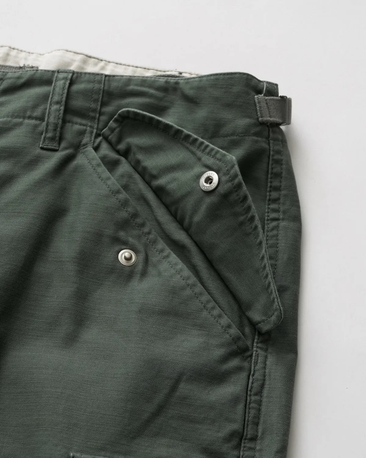 FreshService / BACK SATEEN FIELD PANTS (FSC251-40137)