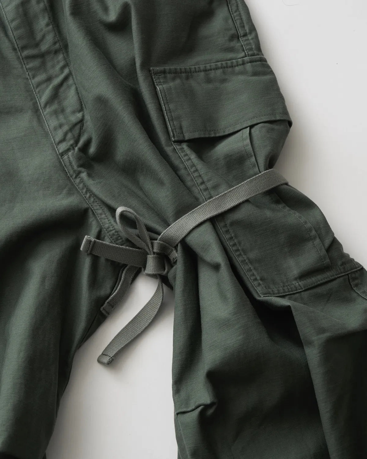 FreshService / BACK SATEEN FIELD PANTS (FSC251-40137)