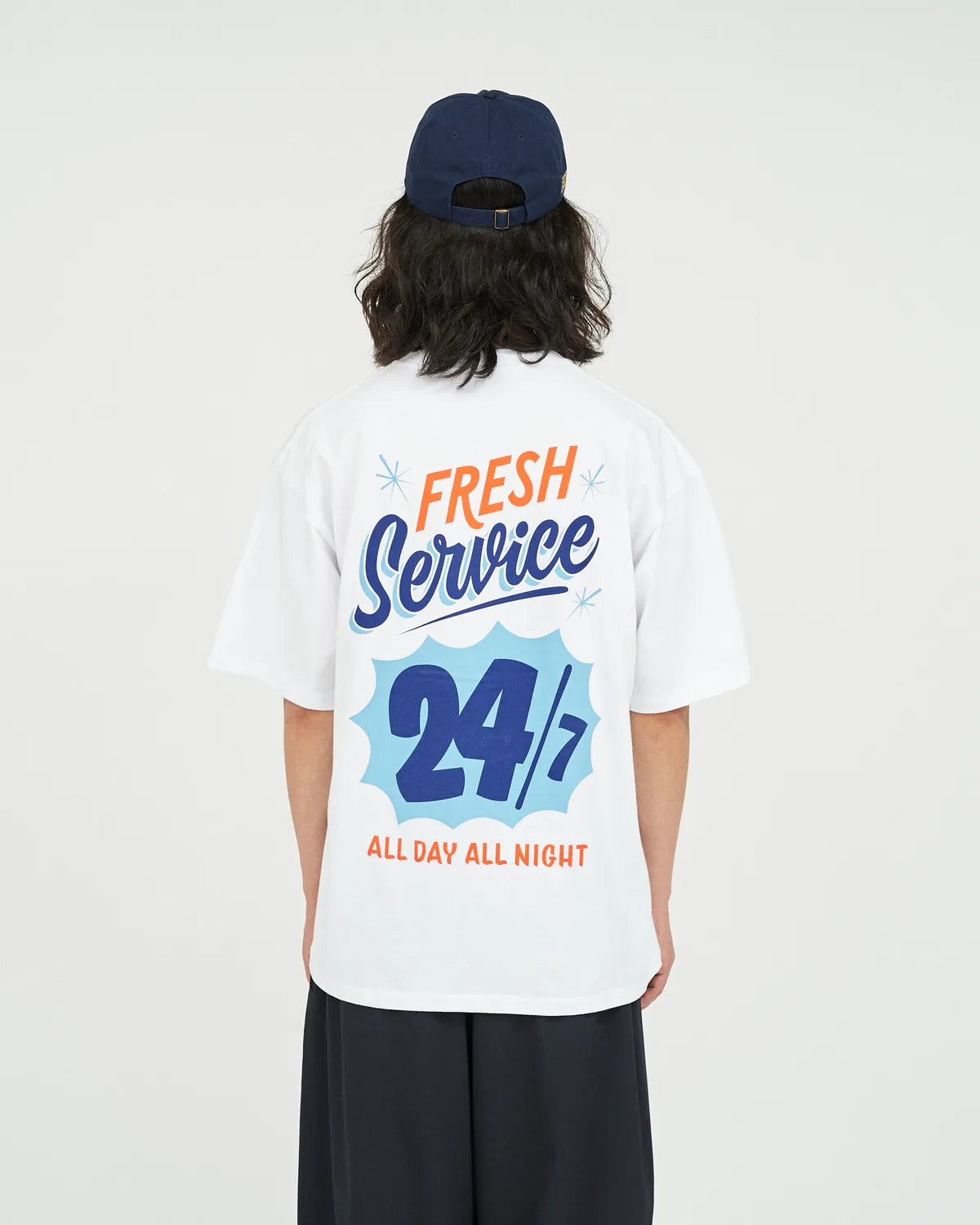 FreshService / CORPORATE PRINTED S/S TEE "ALL DAY ALL NIGHT" (FSC251-70188)