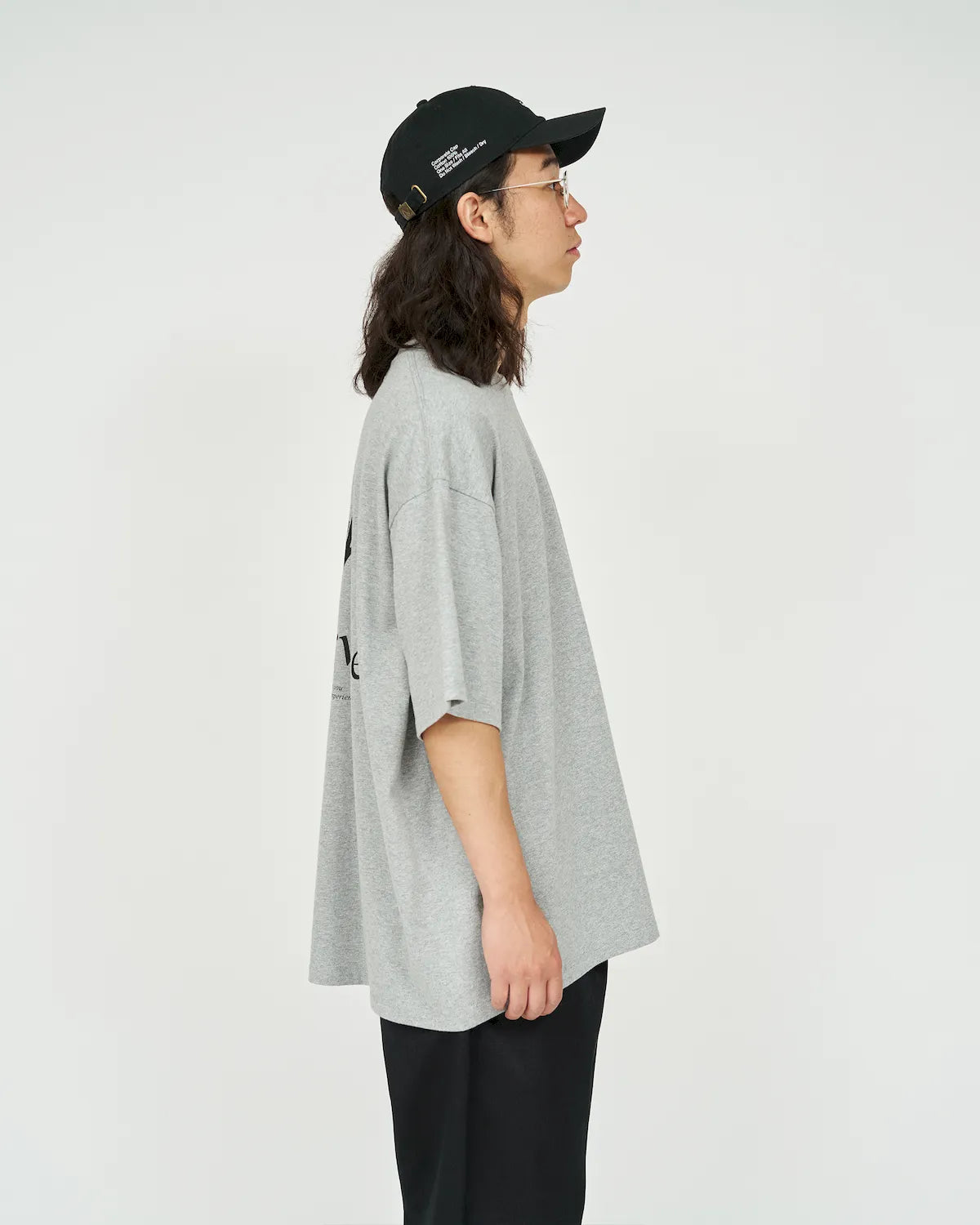FreshService / CORPORATE PRINTED S/S TEE "BRIEFING" (FSC253-70014)