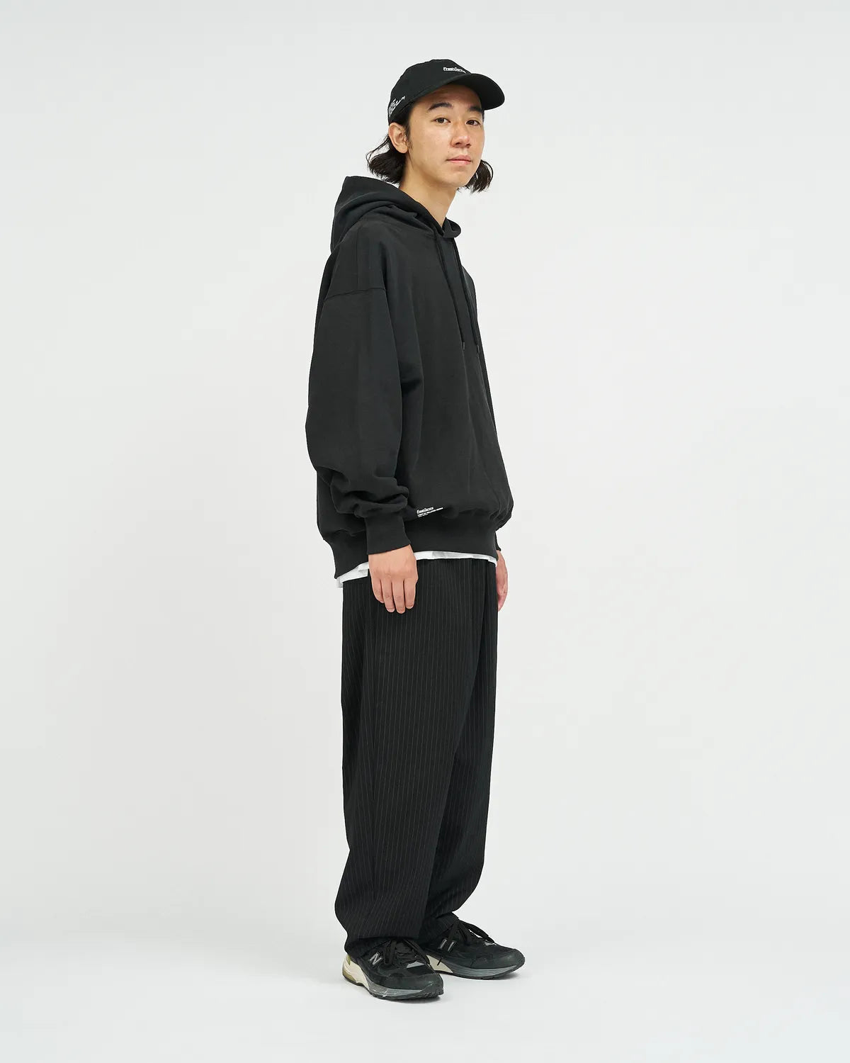 FreshService / LIGHT OZ PULLOVER HOODIE (FSC253-70102B)