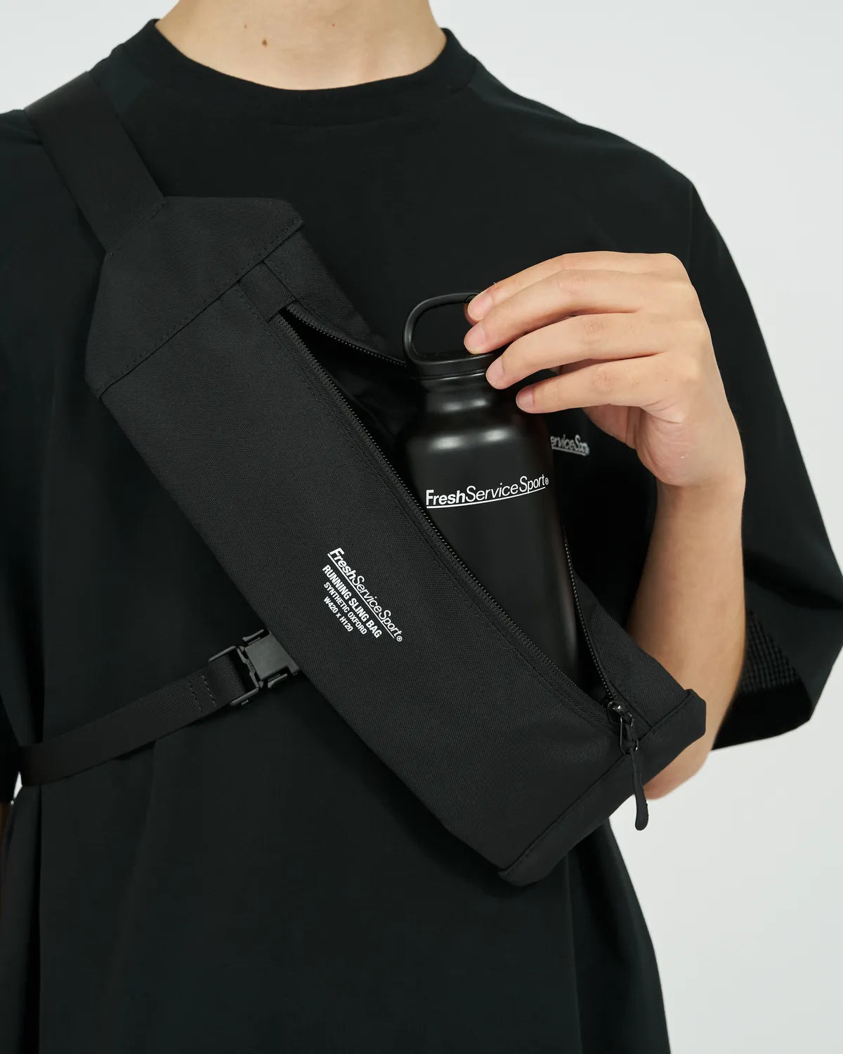 FreshServiceSport / RUNNING SLING BAG (FSS263-90135)